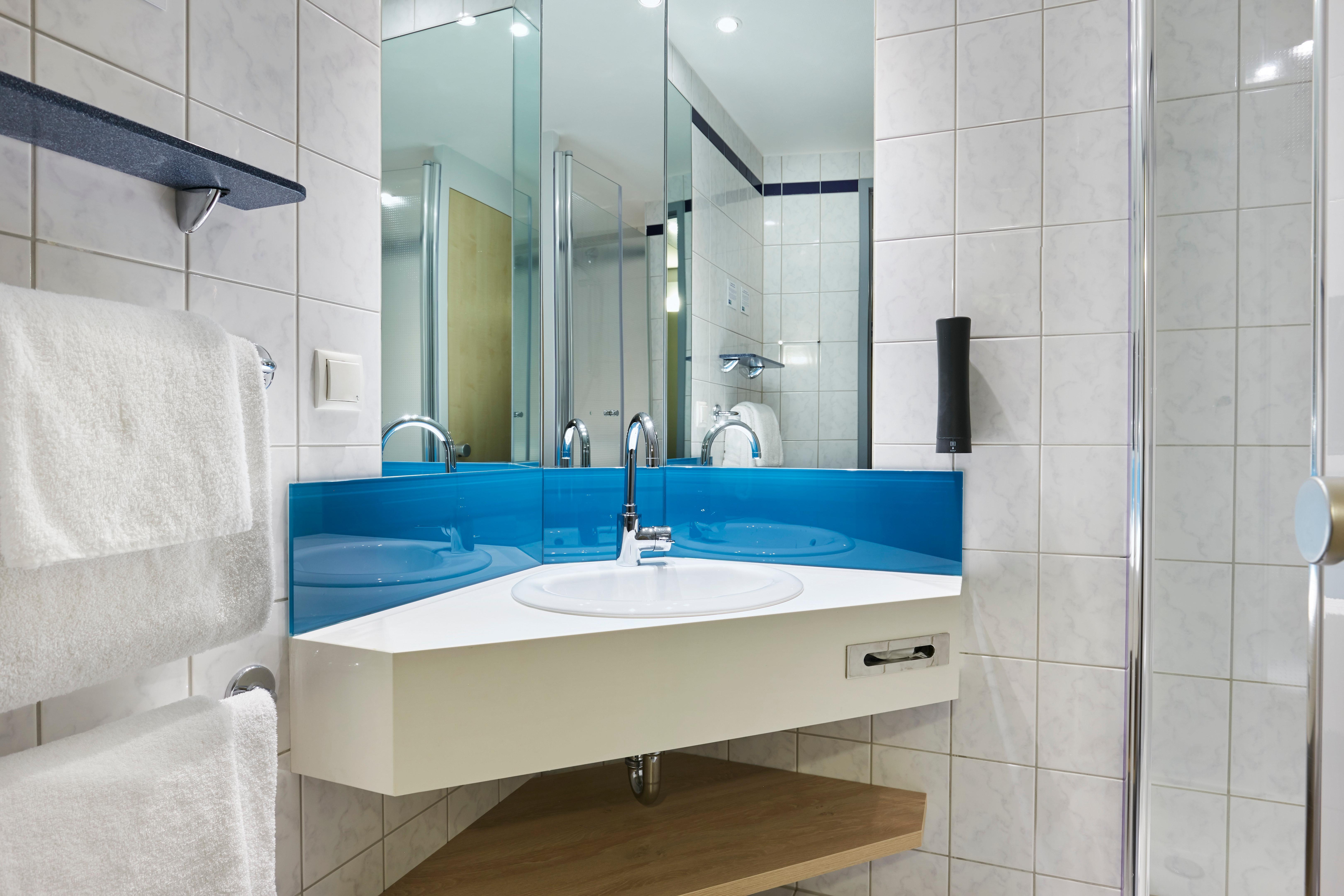 Holiday Inn Express Berlin City Centre By Ihg Esterno foto