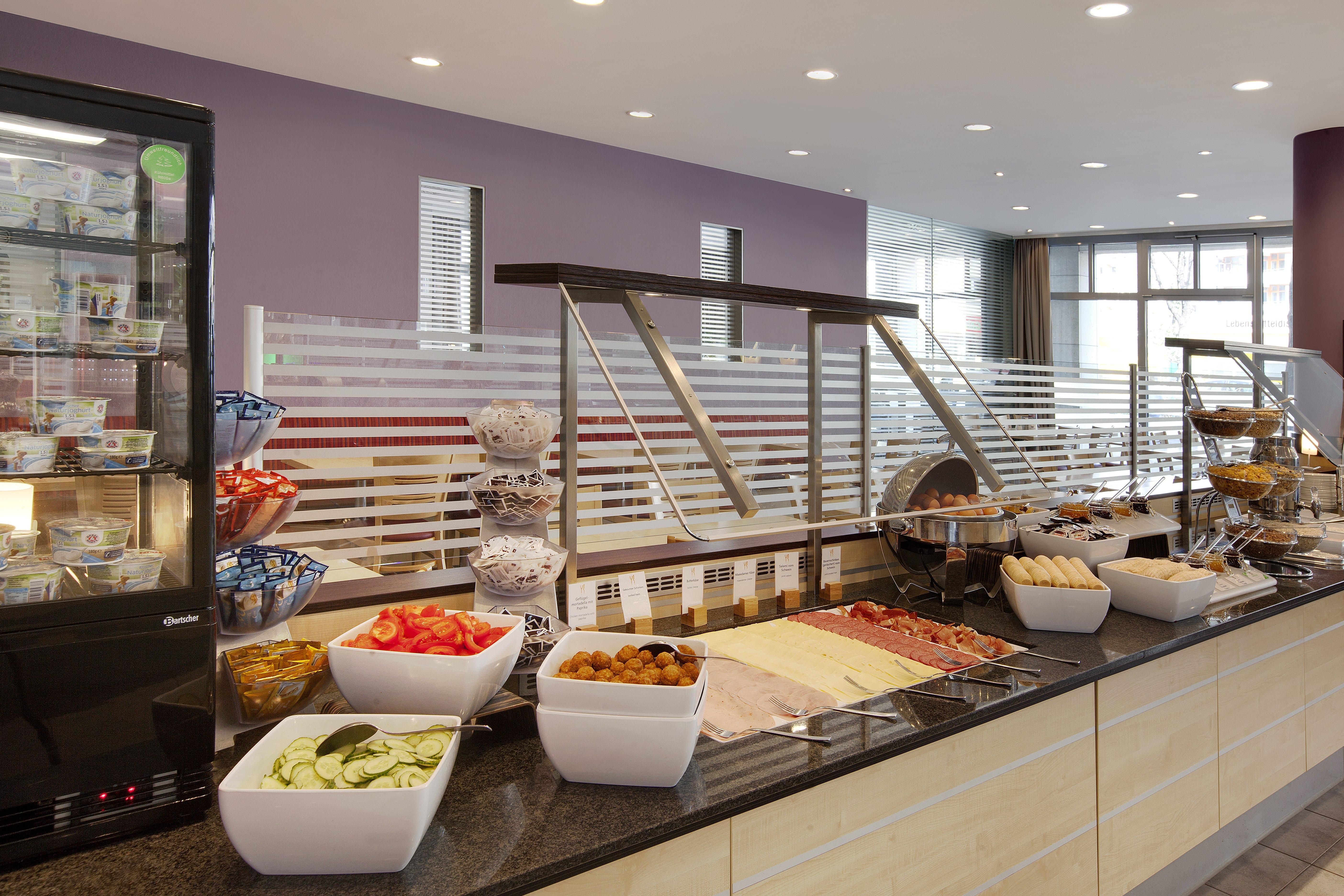 Holiday Inn Express Berlin City Centre By Ihg Esterno foto