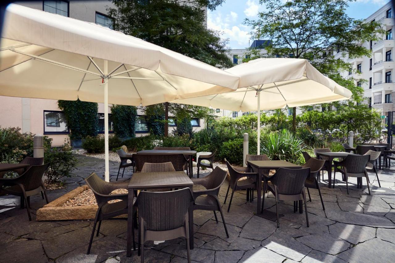 Holiday Inn Express Berlin City Centre By Ihg Esterno foto